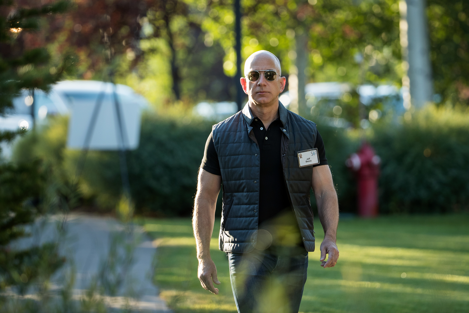 A Photo of Jeff Bezos Wearing a Puffer Vest