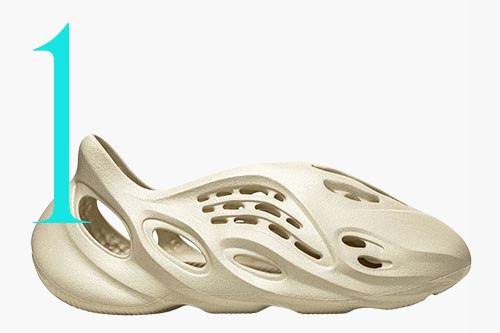 Photo: Baskets Yeezy Foam Runner d’Adidas YEEZY