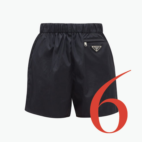 Photo: Shorts in gabardine di nylon di Prada
